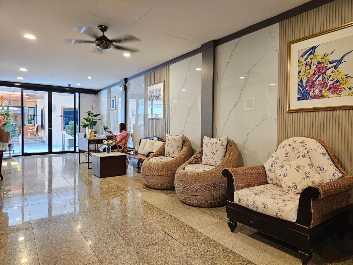 Dynasty Inn Bangkok Luaran gambar