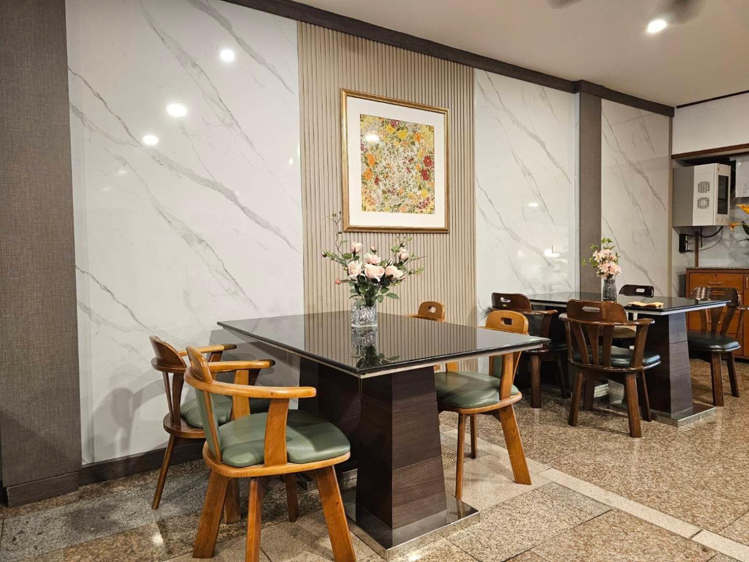 Dynasty Inn Bangkok Luaran gambar